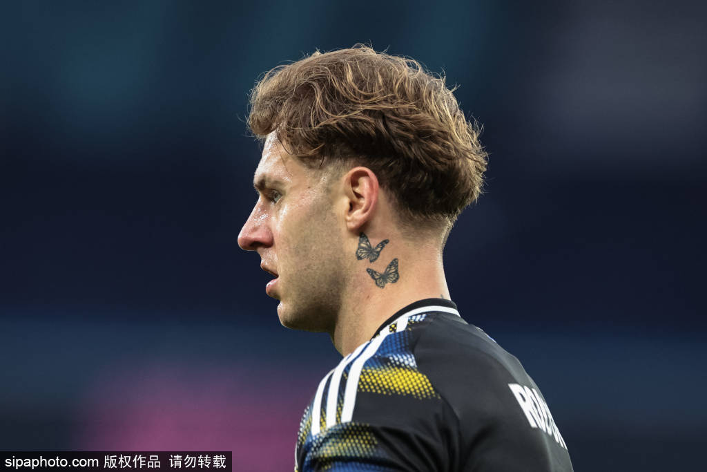 瓜迪奥拉痛陈罗德里缺席之苦：曼城防守危机能否挺过寒冬？